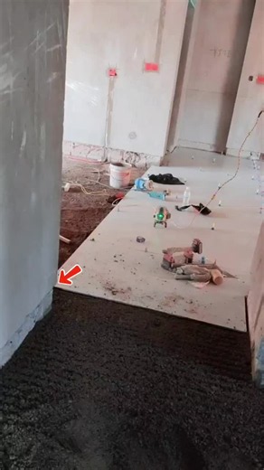 Funny Construction Video: The Tile Moment That Had Everyone Laughing 😁