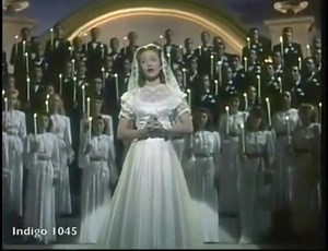 7.9K views · 441 reactions | RIP to the lovely Jane Powell, who passed away yesterday at the age of 92. Here she is singing “Ave Maria” in around 1946 or 1947. ❤️ | Vintage Glamour | Facebook