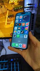 49K views · 217 reactions | Accidentally pulling your screen down? Turn off Reachability on iPhone! ❌✨ #TechTok #DrFone #FYP #iPhoneTips #tipsandtricks #tech #Apple | Wondershare Dr.Fone | Facebook