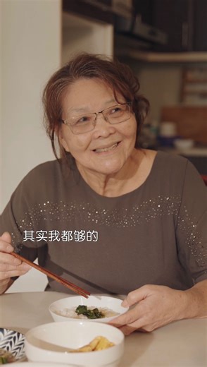 10K reactions · 4.6K shares | 小时候，不管我们要什么 妈妈再怎么辛苦，都会想办法给我们 ....