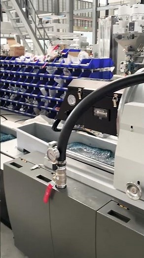 Hard Plastic Recycling Machine Processing PE regrind