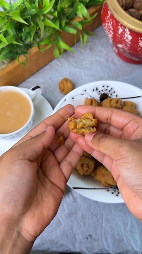 848K views · 8.4K reactions | Easy Homemade Namkeen Mathri | Snack With Very Less Ingredients | Fozia Rasool | Fozia Rasool | Facebook