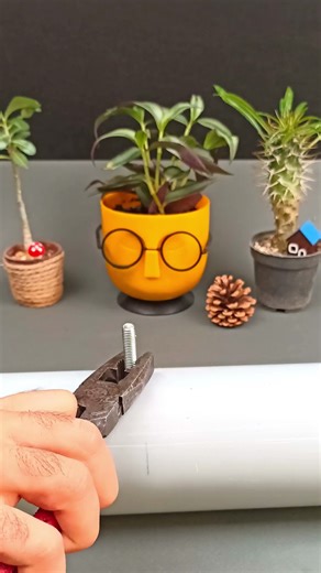 The Impossible Screw Trick! 🤯 #shorts #lifehack #diy