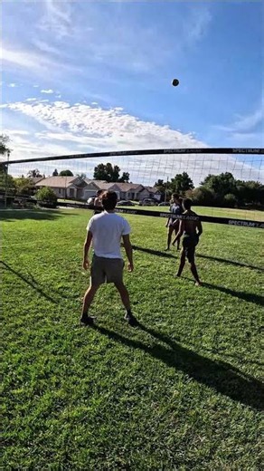 Nobody Expected These Crazy Volleyball Plays 🏐