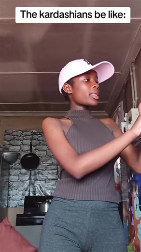 Kardashians and Their Christmas Decoration Drama