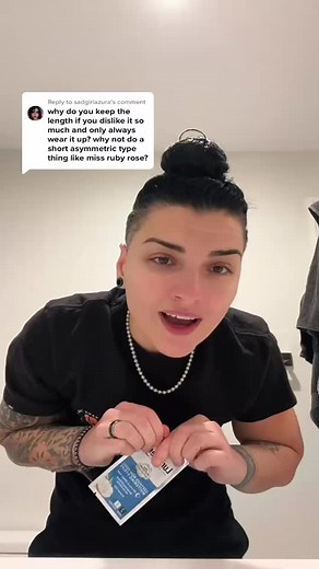 437K views · 6.6K reactions | Replying to @sadgirlazura thanks for the question 﫶 I also get asked a lot about which whitening strips I use. Details in bio #lumineux #tiktokpartner #hairstyle #beautytok | Ria Demiri Blog | Facebook