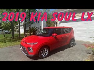 2020 Kia Soul LX startup, Walkaround and features