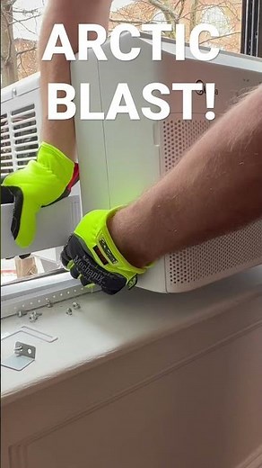 NO CENTRAL AIR CONDITIONING? 🥵 Try this Midea U Shaped window unit 😎