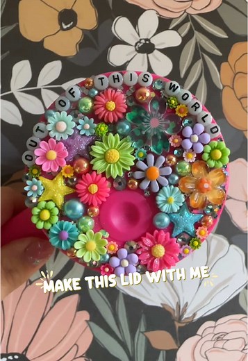 Custom Tumbler Creation: Empowering Women