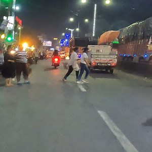 23K views · 529 reactions | সবাই দৌড়াচ্ছে , কিন্তু কোথায় দৌড়াচ্ছে ? | ScRaTcH | Facebook