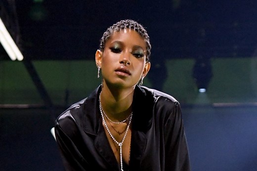 Willow Smith Becomes The Face For Mugler's Alien Goddess Fragrance | Essence