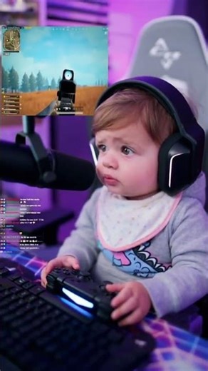 Cutest Baby Streamer Ever 😄