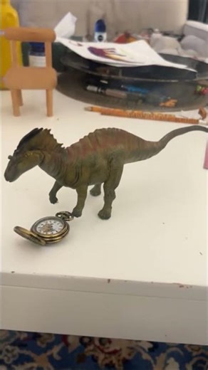 My papo amargosaurus is turning into a clockwork dinosaur