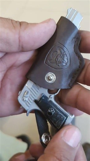 Gun Keychain Keyring Mini Exquisite 357 keychain #revolver357 #keychain #usa #uk #shorts