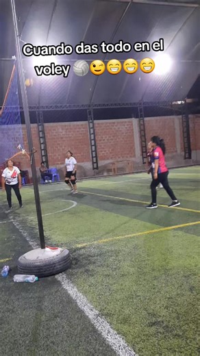 voley deporte al máximo 😉🏐😉😁😁 salvando las matadas 😅😅 #voley 🏐😉😉 #fypシ゚ #fypシ゚viral🖤tiktok #fypシ゚ #fypviralシ