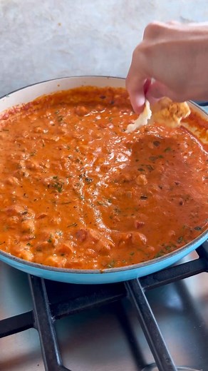 #AD Chana Marinara Masala with the perfect Traditional Marinara Sauce from @Bertolli_US. Quick and easy Indian-Italian fusion. | Honey, What's Cooking