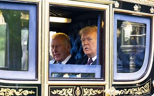 Trump nel Regno Unito in visita di Stato: il presidente Usa a Windsor da re Carlo III
