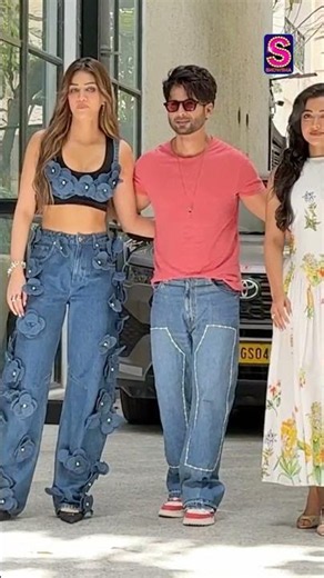 Cocktail 2 Cast Strikes A Picture-Perfect Pose For The Cameras | Kriti Sanon Shahid Kapoor Rashmika