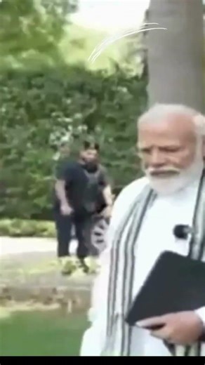 Camera Ke Aage Mat Aao… 😳 | SPG Commando Viral Clip | Meme Short | #viral #trending #comedy #shorts