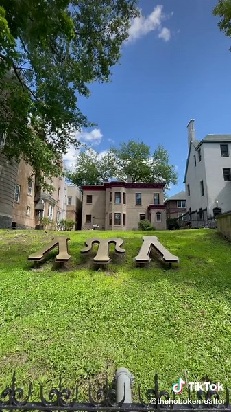 Exploring Frat Row Options at Stevens University