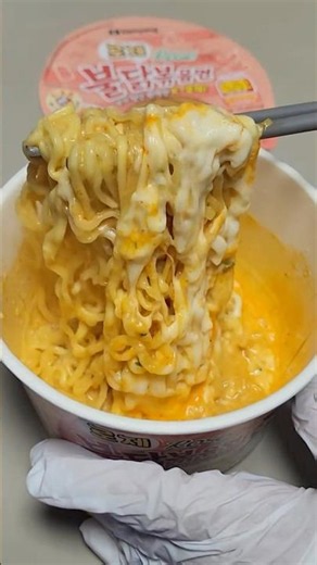 Crazy Rose Buldak Hack! Double Microwave Cheese Melt 🍜🔥 #kfood #buldak #로제불닭볶음면 #asmr