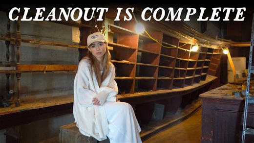 Found A HUGE Old Projector & FINISHED The Downstairs Clean-out In My Abandoned House