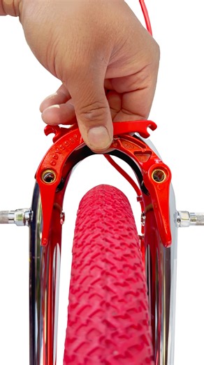 Durothethird / Graff / Vintage BMX on Instagram: "This is how to upgrade your brakes on a vintage BMX bike. This is my Redline RL20ii freestyle BMX bike in California Red. I got matching Odyssey Springfield brakes in the same color. You shall need the U Brake adapter to make these work and a cable rider ‼️ #durothethird #vintagebmx #oldschoolbmx #redlinebmx #bmx #custombike"