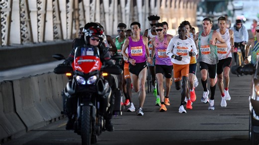 Viral Moment Of Guy Crying At New York City Marathon Gets Even Better When He Meets His Hero