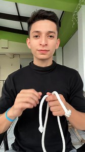 50K views · 497 reactions | ¿Entendieron el tutorial de magia?   #magic #ElSalvador #reels #reelsviral #viral #reelsfb #fypシ゚ #foryoupage #paratii #feed | Juan Mago | Facebook