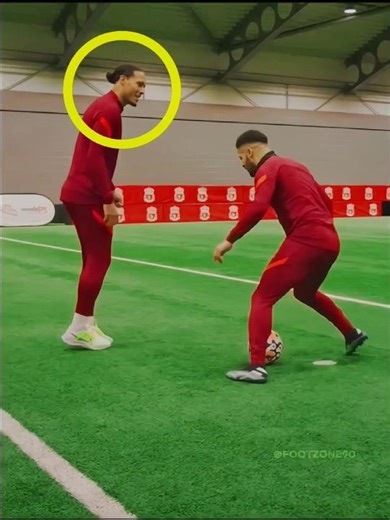 van dijk Crazy Moments 🤯