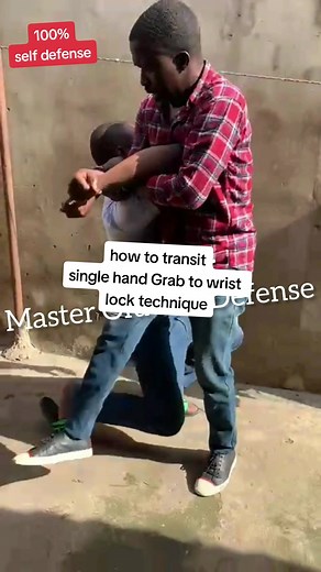 single hand Grab to wrist lock technique #fyf #fyyyyyyyyyyyyyyyy #fyp #fyyyyyyyypppppppppppp #foryou #selfdefense #karate #fyfyfyfy #