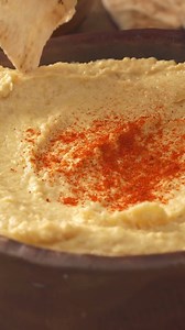 Showcasing #Lebanon's culinary prowess, five Lebanese dips were ranked among the top 15 dips in the world by #TasteAtlas, including the top three! 🇱🇧 | KAWA News