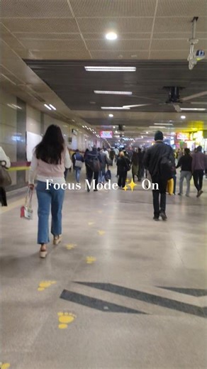 Delhi Metro Station 🚇 | DMRC Terminal | Public Transport | Travel Vlog | Viral Gir