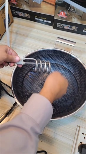 Water Boiling Rod 2000W (Original – F8 Quality) ✔ Heats water quickly with a powerful 2000W element ✔ Shock-proof/insulated design for safer use in buckets or tubs ✔ Compact and portable – ideal for home or travel use ✔ Durable metal tube corrosion-resistant materials for long life ✔ Plug-and-use simplicity – no installation hassle WhatsApp: 03149516330 Outlet Address: Shop no.52, Block A, Sitara (American) Market, Karkhano Jamrud Road, Peshawar. Trending Hashtags: #waterboilingrod #2000WHeater 