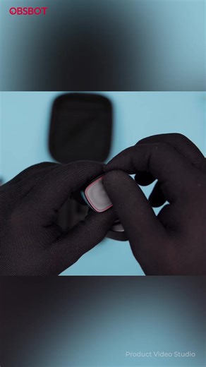 Driving forward a new era of video calls, the OBSBOT TINY 2 inherits the excellence of the OBSBOT Tiny series and takes things even further. The OBSBOT TINY 2 delivers unparalleled video quality and a smooth video call experience whether you're live streaming, engaging in a conference call, or distance education. ðŸ“·Ultra-large 1/1.5'' CMOS ðŸ“·Auto Tracking with Auto Zoom ðŸ“·Dynamic Gesture Control ðŸ“·Voice Control ðŸ“·Beauty Mode ðŸ“·4x Faster Focus | OBSBOT_Official