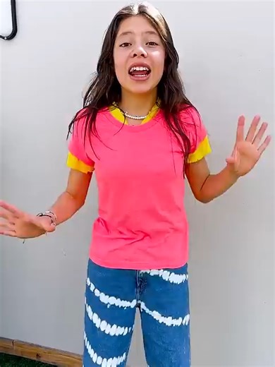 MI HERMANITA ORGANIZÓ UNA CARRERA DE RÁPIDOS Y FURIOSOS !! #YOLOAVENTURAS #YOLO #shorts #fyp #viral