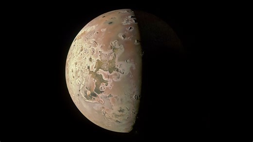 Juno observes lava lake on Io, provides insight into Jupiter's water abundance - NASASpaceFlight.com