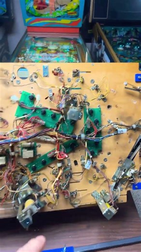 Earthshaker Mechs Removed pinball repair #pinball #williams #earthshaker #naked