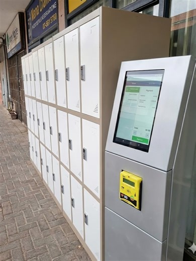 🔐 לוקרים חכמים. תשלום קל. שירות 24/7 מערכת לוקרים מתקדמת בתשלום – אידאלית לקניונים, מרכזים מסחריים, בתי חולים ומתחמים ציבוריים. ✔️ תשלום בכרטיס אשראי / מסופון ✔️ שליחת חשבונית אוטומטית ב-SMS ✔️ שימוש עצמי מלא – ללא צורך בכוח אדם ✔️ זמינות מלאה 24/7 💡 פתרון נוח ללקוחות. 💼 הכנסה חכמה לבעלי המתחם. 📲 לפרטים והדגמה – פנו אלינו. 🛍️ הלקוחות רוצים נוחות – אתם מקבלים הכנסה השכרת לוקרים חכמים עם חיוב אשראי אוטומטי המערכת מאפשרת: 🔹 פתיחה ונעילה דיגיטלית 🔹 תשלום מהיר במסופון 🔹 קבלת חשבונית ישירות ל-