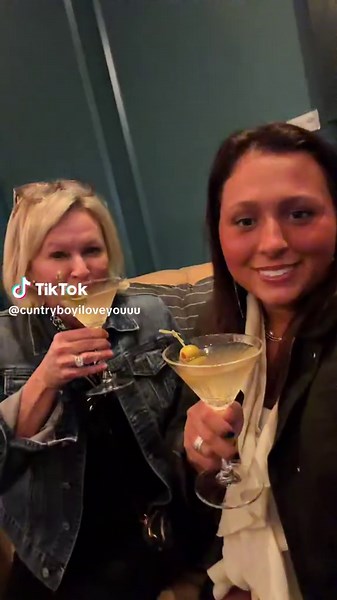 Journey into Vlogging: My First Experience