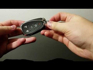 How to replace the battery of the Chevrolet key.