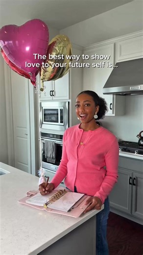 This Valentine’s Day, show love to your future self. Plan with intention. Live with clarity. | Franklin Planner