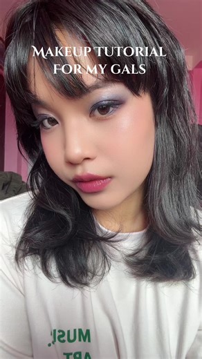 Smoky Blue Eye Makeup Tutorial for Bold Looks