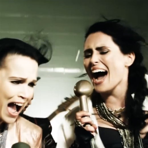 12 anos de Paradise (What About Us?) do Within Temptation feat. Tarja Turunen! 🥳 | 12 years of Paradise (What About Us?) by Within Temptation feat. Tarja Turunen! 🥳 #withintemptation #SharonDenAdel #metal #rock #tarjaturunen | Sharon den Adel Brasil