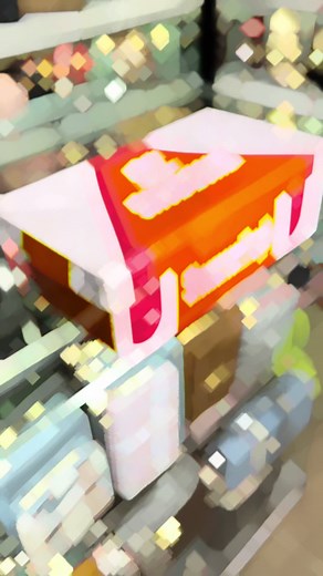 Ladies Diamond Heels. Dm me for further details.