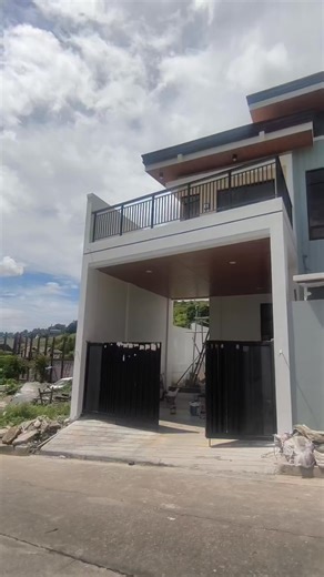 PROJECT UPDATE Project: Two-Storey Residence Location: Greenridge Executive Village, Binangonan, Rizal 11 Years of Building Dreams MDEN Construction Services A One-Stop Shop for Your House Construction Needs PCAB License Number: 54228 👉 Service Package: -Design Build -Construction Documentation -Building Permit Application -Bank/Pag-ibig Construction Loan Requirements -Warranty/Post-Warranty Service 👉 Finished Projects: https://www.facebook.com/media/set/?vanity=297335787121283&set=a.468782213