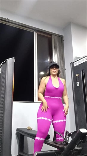 Espaldita ❤️‍🔥 #gym #espalda #amor #ropamujer #modelo