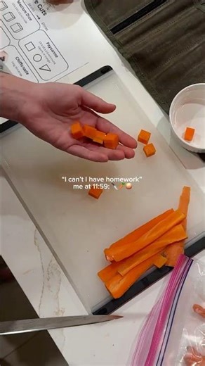 Very normal late night activities🥕🔪 #culinaryschool #shorts