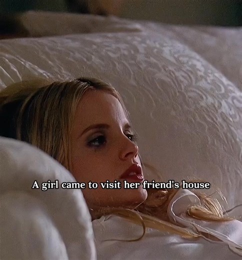 American Beauty #fbreelsfypシ゚viralシ #viralpost2025シ #reelsviralシ #fbreels2025 #reelsviralシfb #viralpost2025 #movierecap #foryoupagereels | Movie Mania