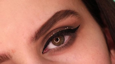 Einzigartiges Schmink-Tutorial, das Sie lieben werden